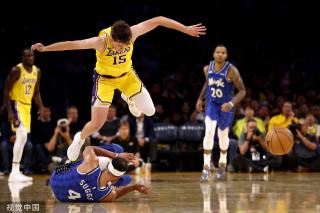 的前锋线 的前锋线