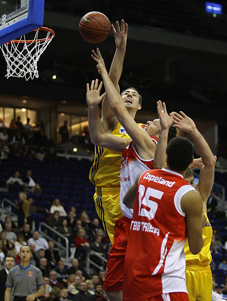 给出明确的 给出明确的