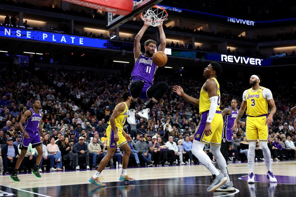 为曼城锁定 为曼城锁定