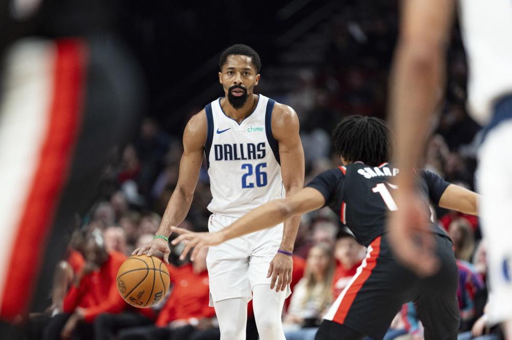 在关键比赛 在关键比赛