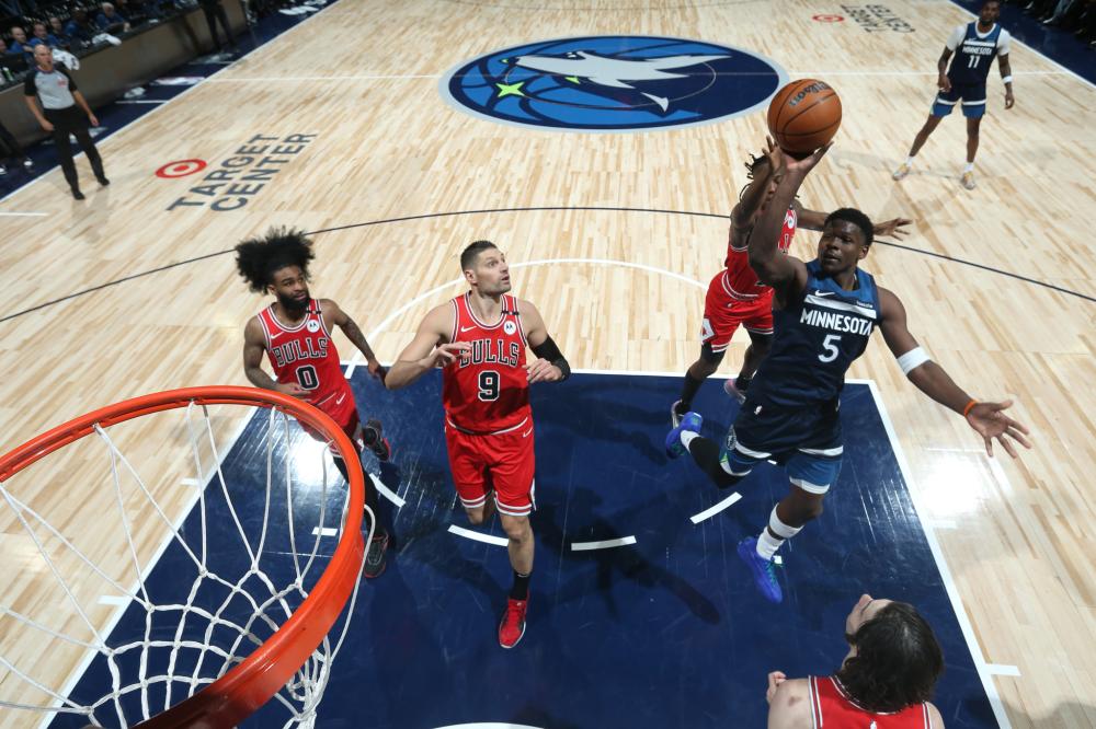 有竞争力的 有竞争力的