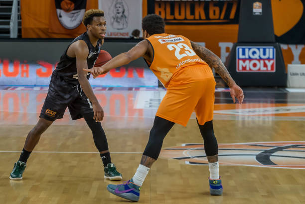 的前提下 的前提下