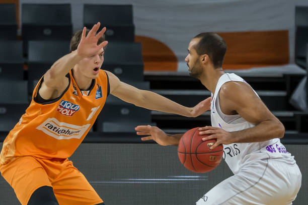 就可能触碰 就可能触碰